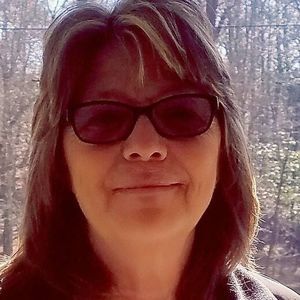 Meet your Posher, Becky